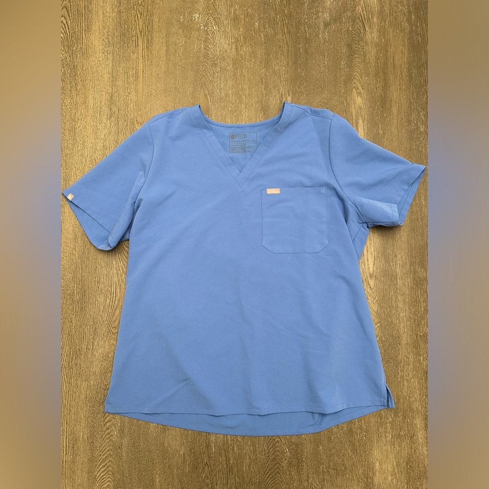 FIGS CATERINA CEIL BLUE SCRUB TOP